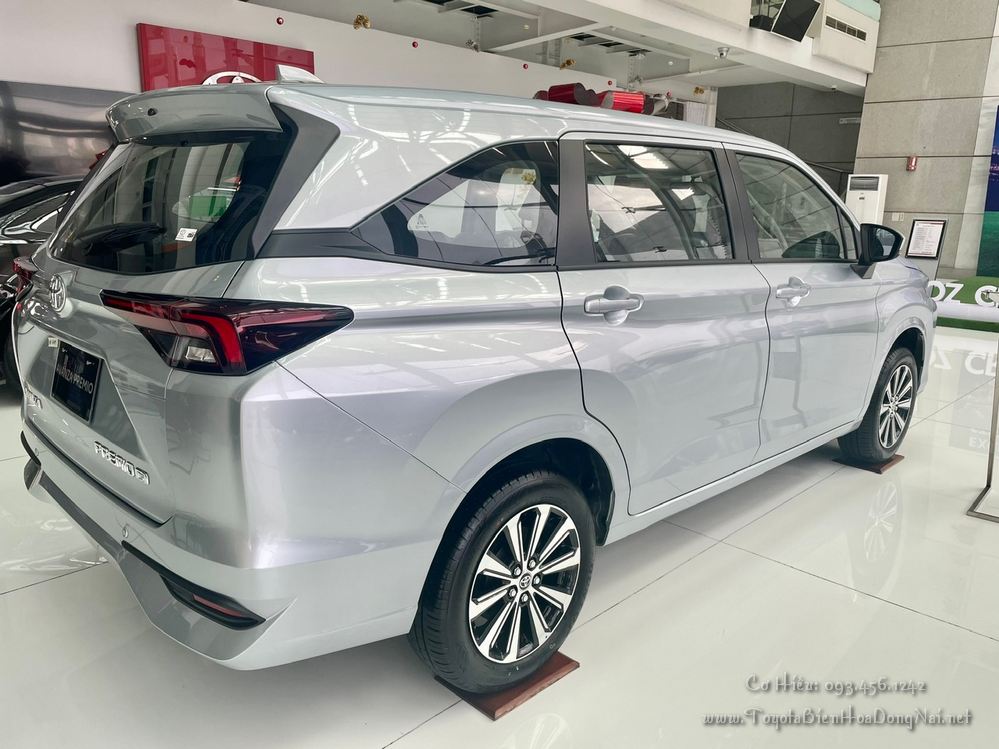 Toyota Avanza Premio HinhChupXe 7