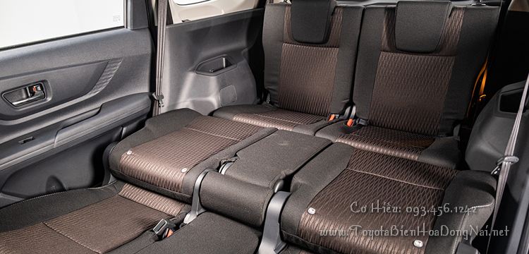 Toyota Avanza Premio NoiThat 3