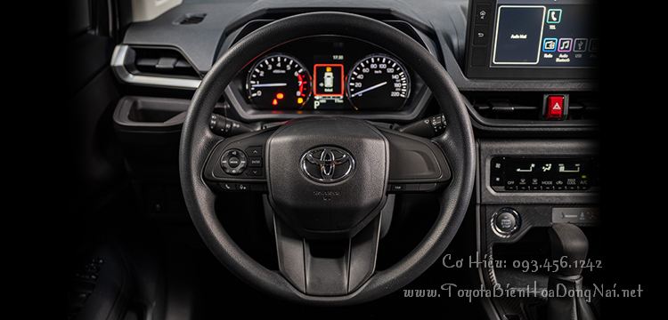 Toyota Avanza Premio NoiThat 6