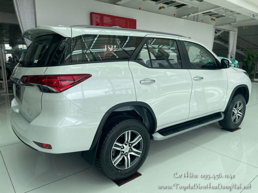 Toyota Fortuner Diesel HinhChupXe 21