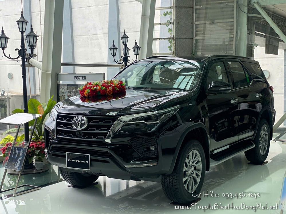 Toyota Fortuner Gasoline HinhChupXe 14