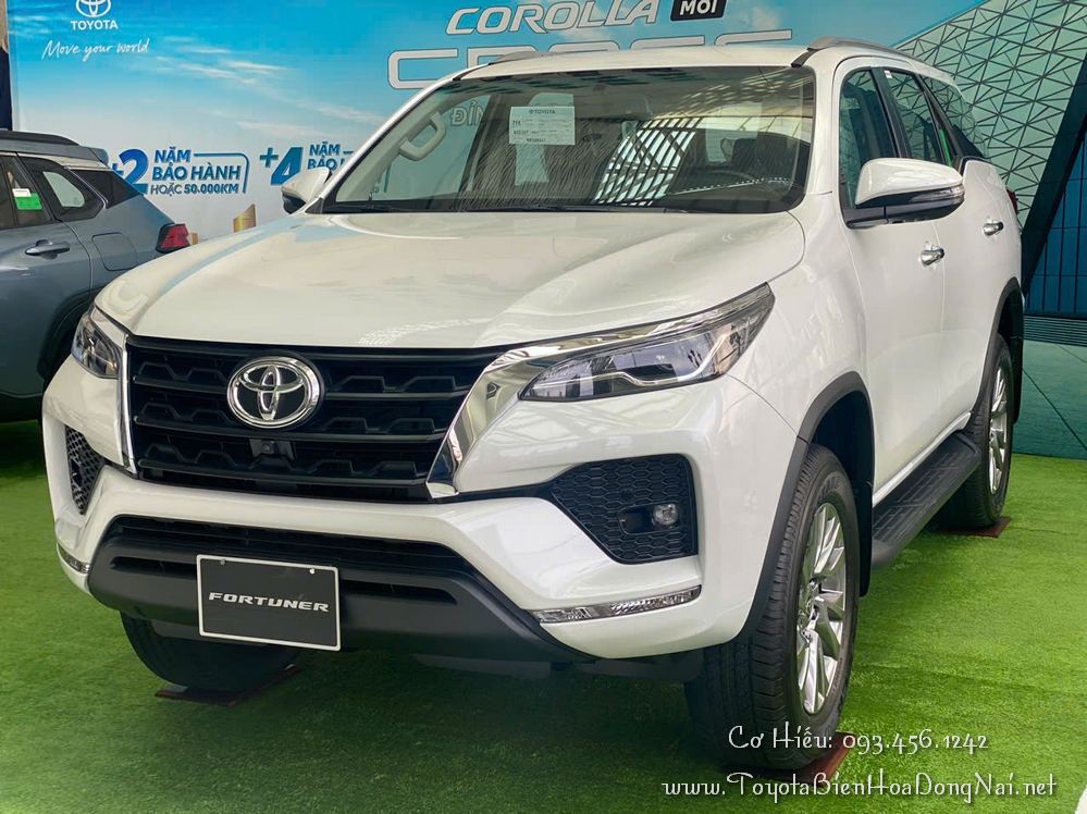 Toyota Fortuner Gasoline HinhChupXe 5