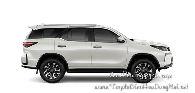 Toyota Fortuner Gasoline NgoaiThat 4
